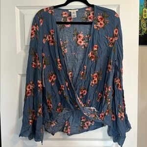 Promesa Blue Floral Top